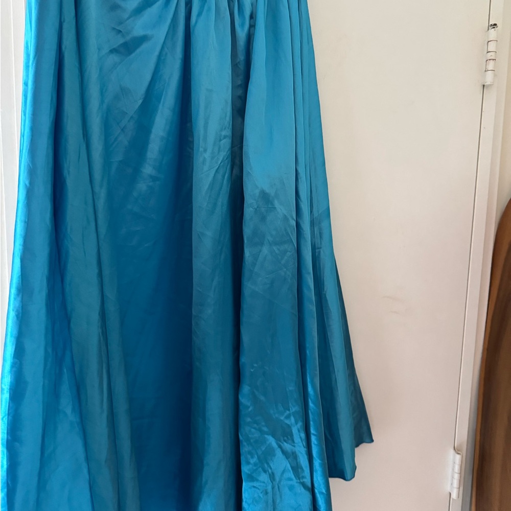 Elegant Blue Women's Maxi Skirt size M/L